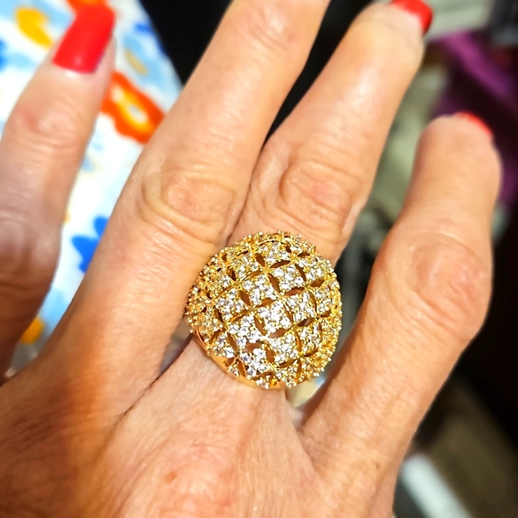 NWOT GOLDEN COCKTAIL RING SZ 6 - Picture 4 of 4